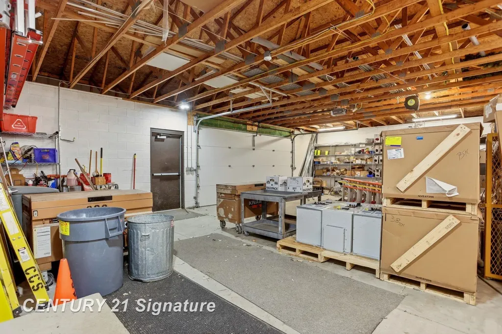3167 Enterprise Drive Saginaw Charter Township MI 48603
