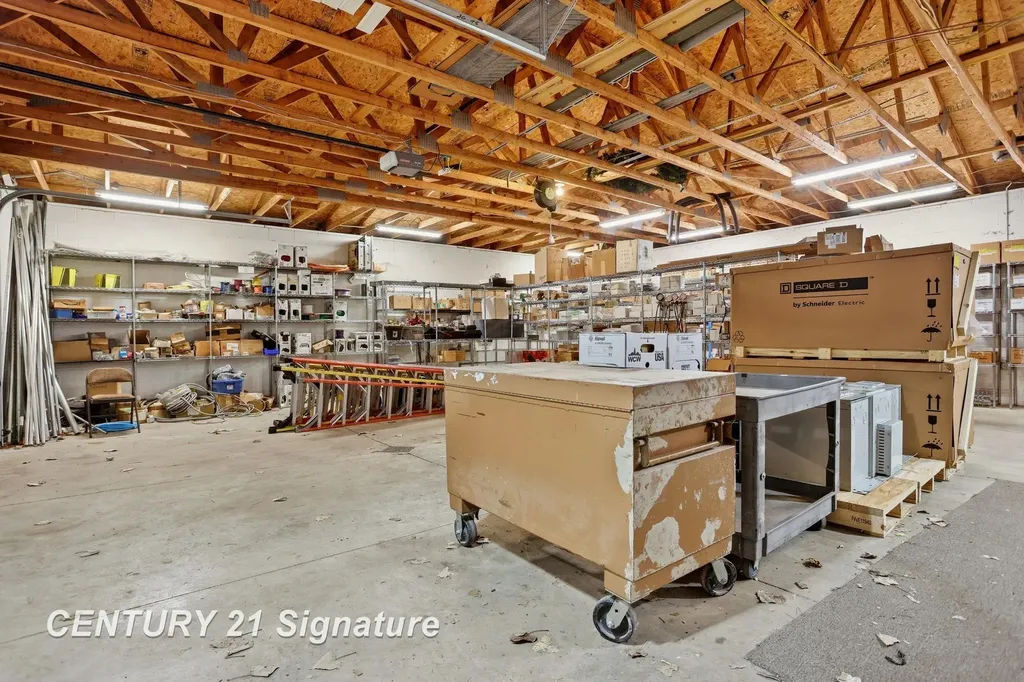 3167 Enterprise Drive Saginaw Charter Township MI 48603