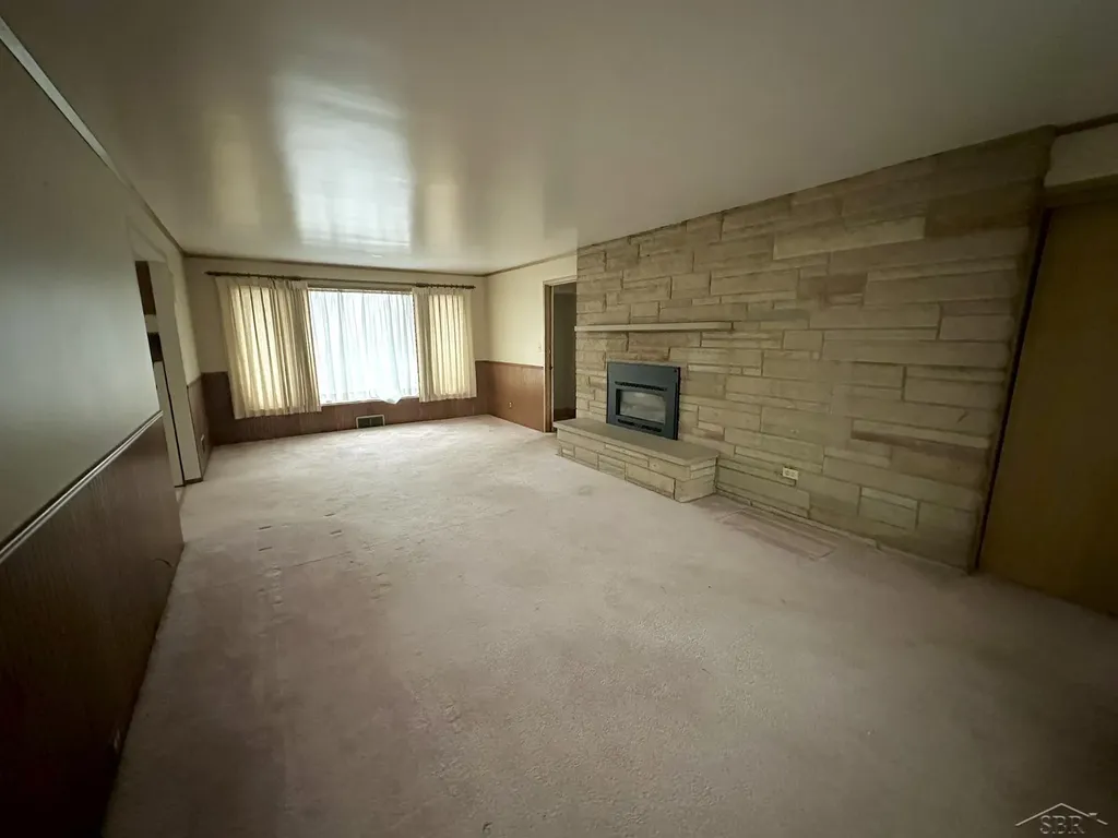 76 Cedar Drive Hampton Charter Township MI 48708