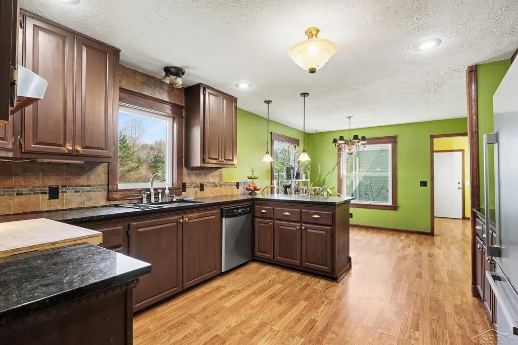 8501 S Raucholz Road St. Charles Village MI 48655