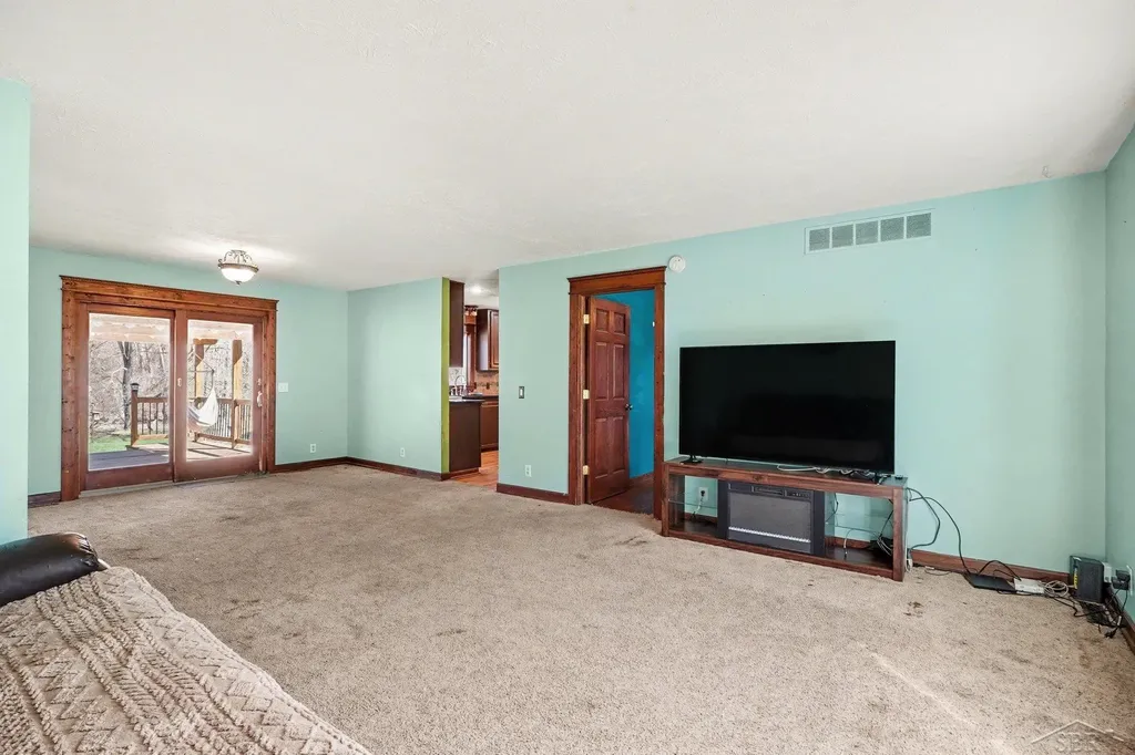 8501 S Raucholz Road St. Charles Village MI 48655