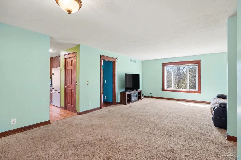 8501 S Raucholz Road St. Charles Village MI 48655