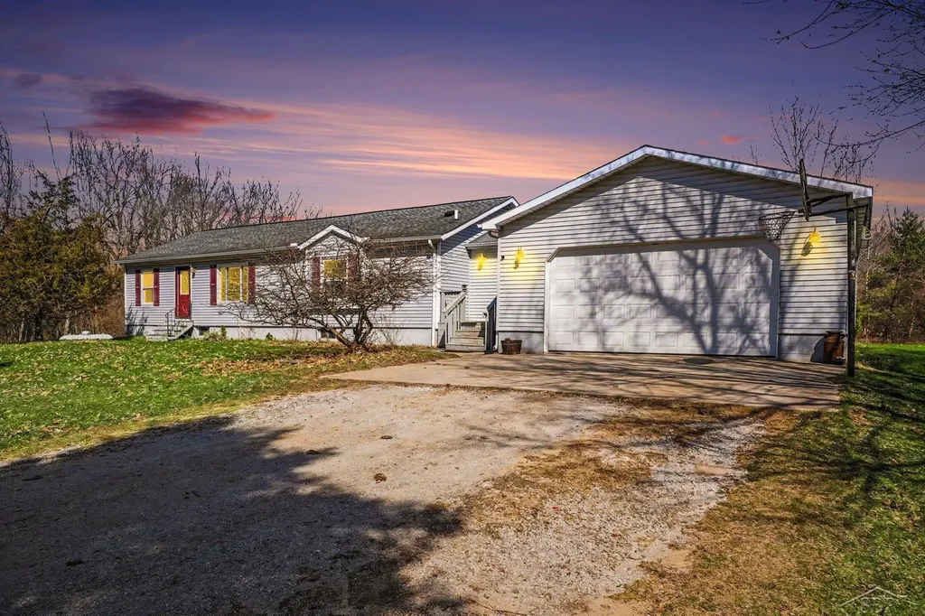 8501 S Raucholz Road St. Charles Village MI 48655
