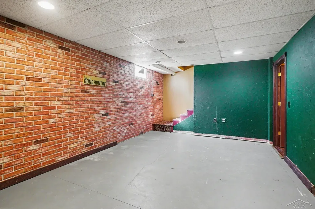 8501 S Raucholz Road St. Charles Village MI 48655