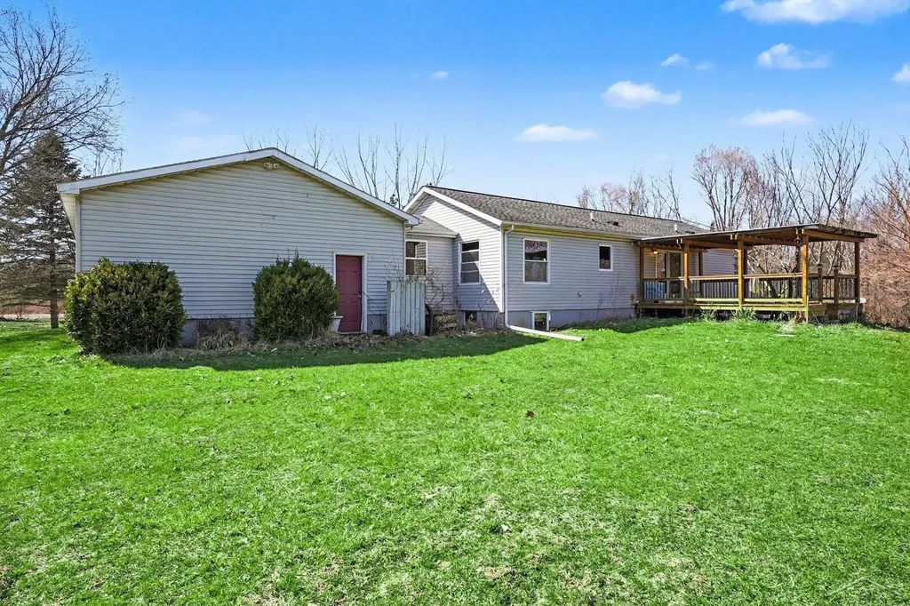 8501 S Raucholz Road St. Charles Village MI 48655
