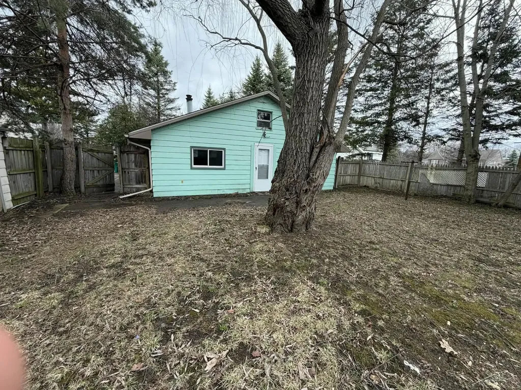 2060 Cass Avenue Portsmouth Charter Township MI 48708