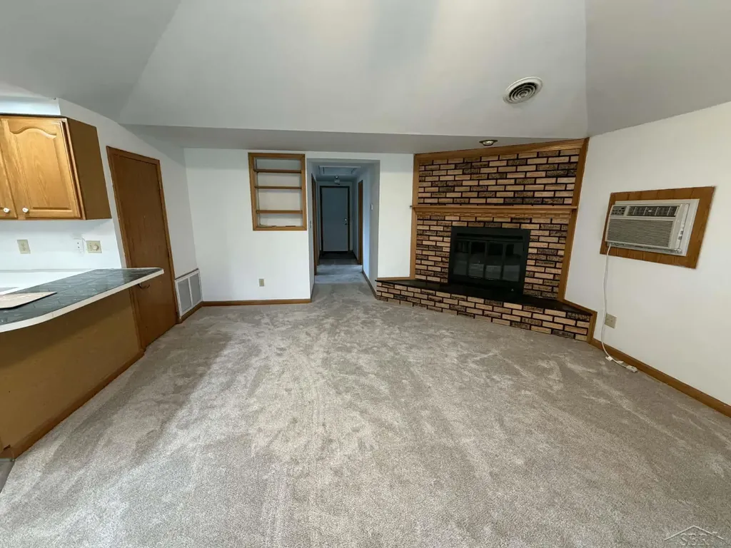 2060 Cass Avenue Portsmouth Charter Township MI 48708