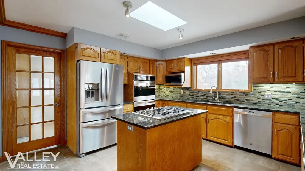 5320 N Nottingham Drive Saginaw Charter Township MI 48603