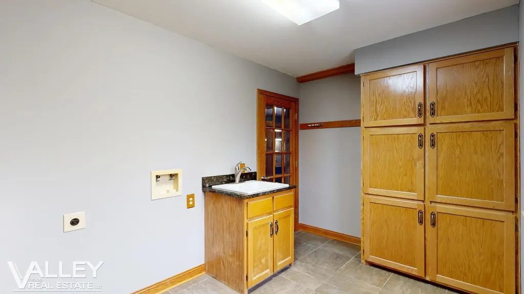 5320 N Nottingham Drive Saginaw Charter Township MI 48603