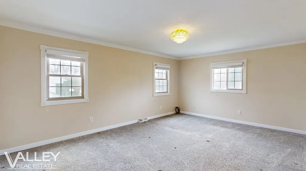 5320 N Nottingham Drive Saginaw Charter Township MI 48603