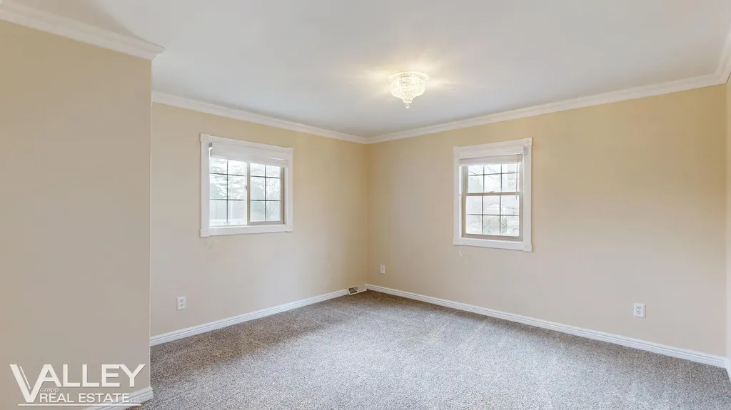 5320 N Nottingham Drive Saginaw Charter Township MI 48603