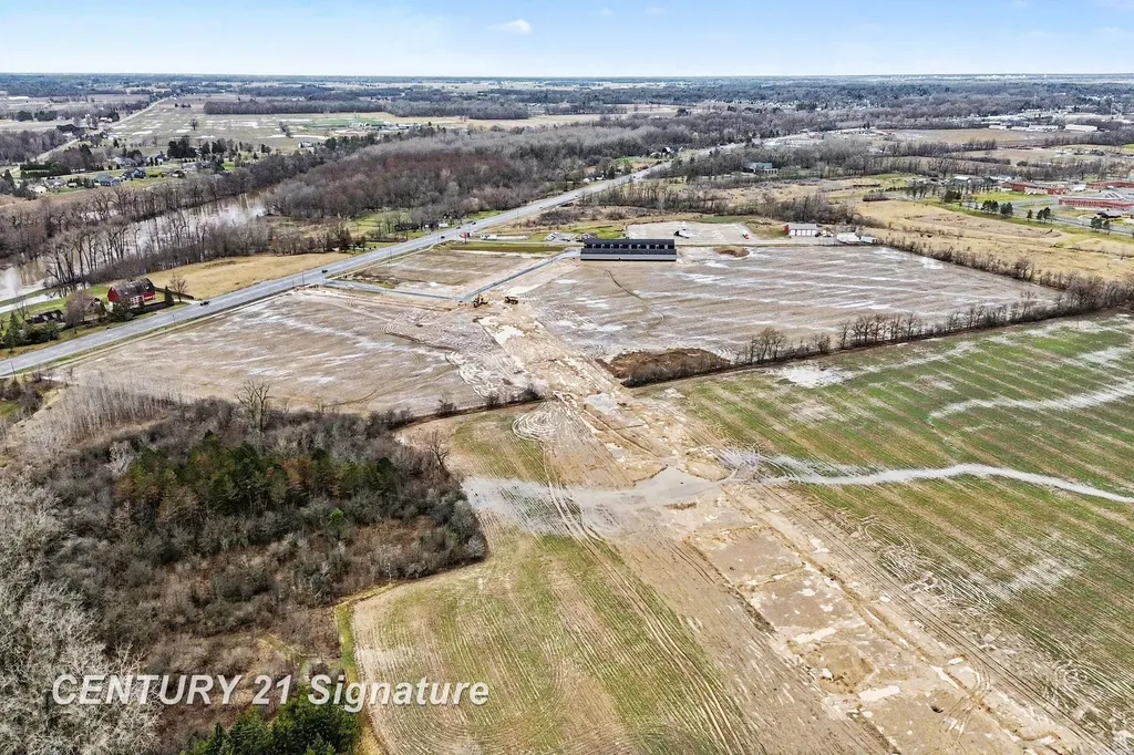 Lot B Maverick Drive Tittabawassee Township MI 48623