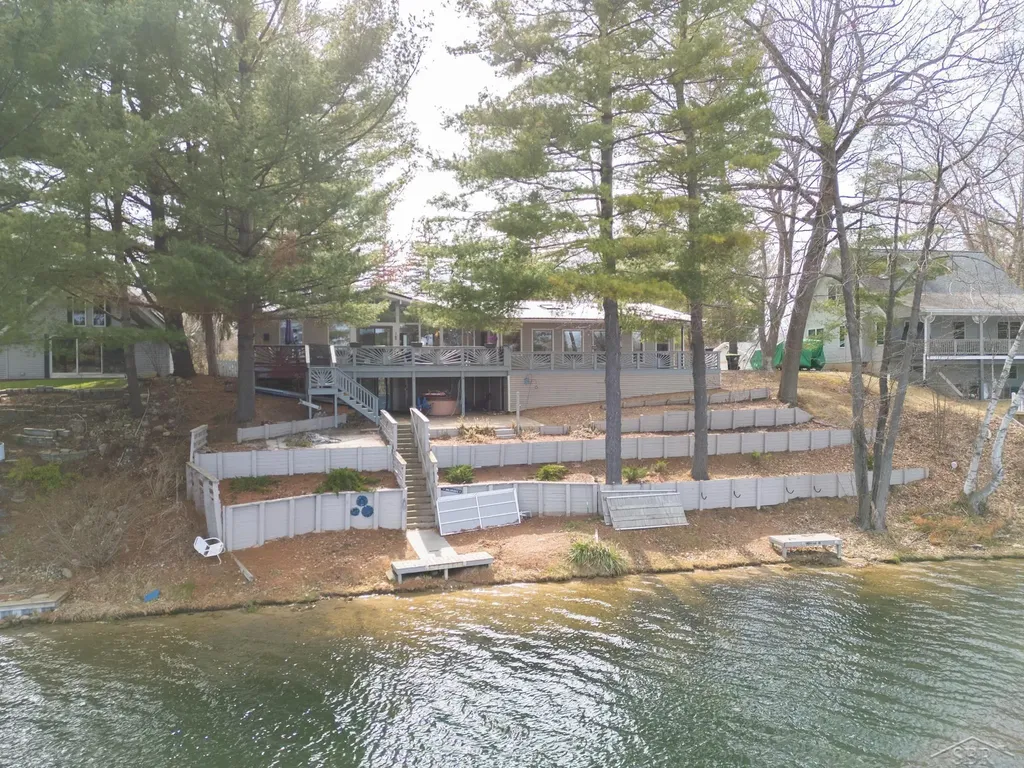 7841 Peninsular Drive Grant Township MI 48622