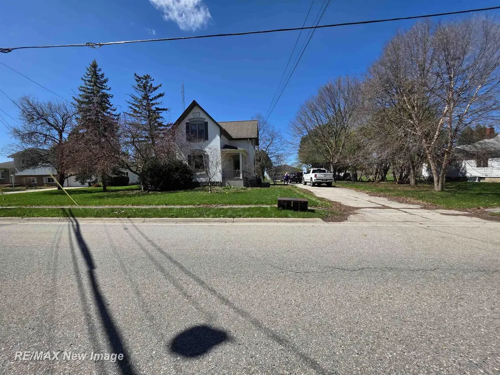 184 S Main Street Elkton Village MI 48731