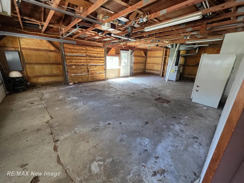 184 S Main Street Elkton Village MI 48731