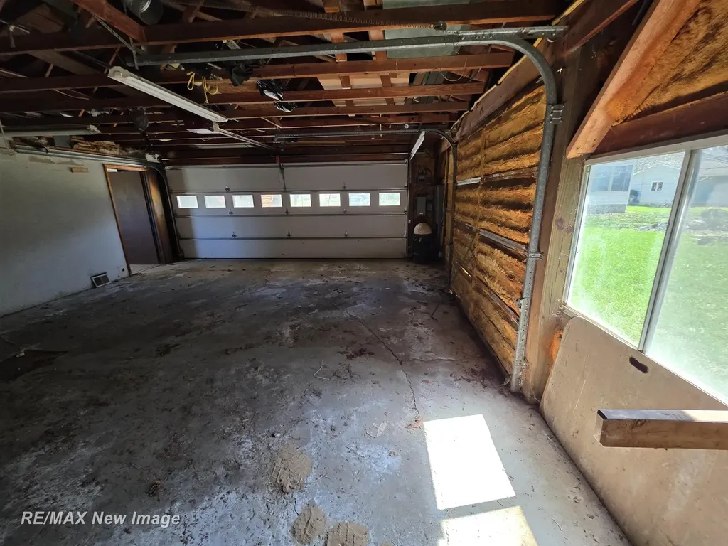 184 S Main Street Elkton Village MI 48731