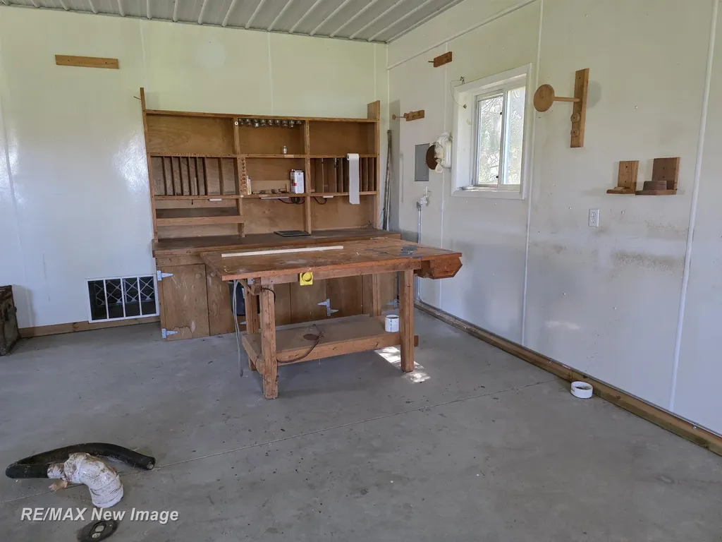 184 S Main Street Elkton Village MI 48731