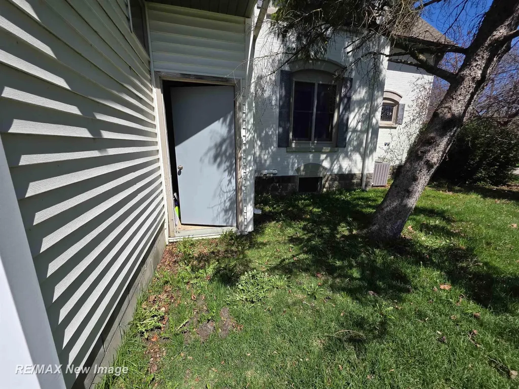 184 S Main Street Elkton Village MI 48731