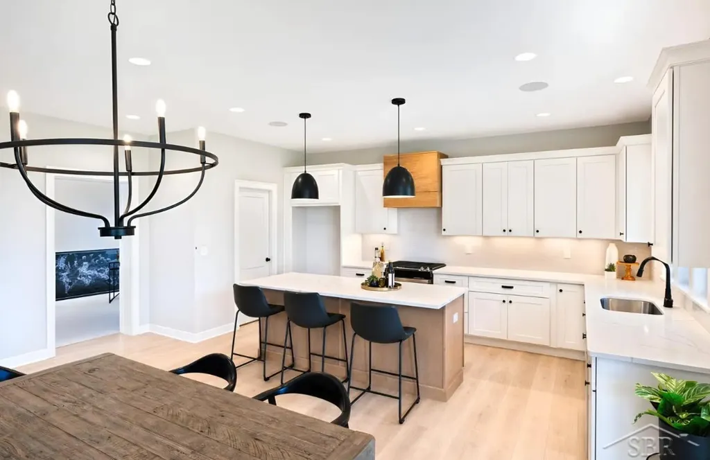 160 Queens Creek Drive Frankenmuth City MI 48734