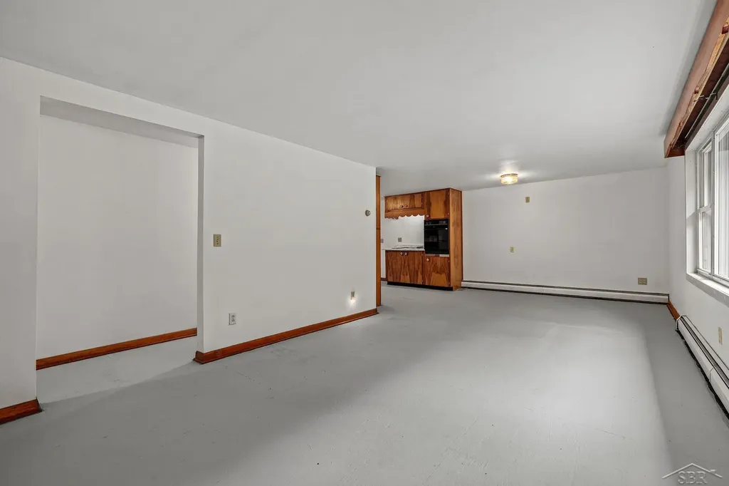 20686 Lakola Road Burdell Township MI 49688