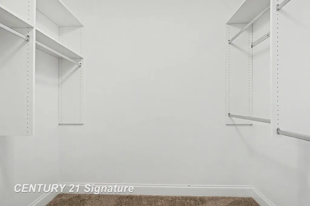 29 Tuscany Circle Saginaw Charter Township MI 48603