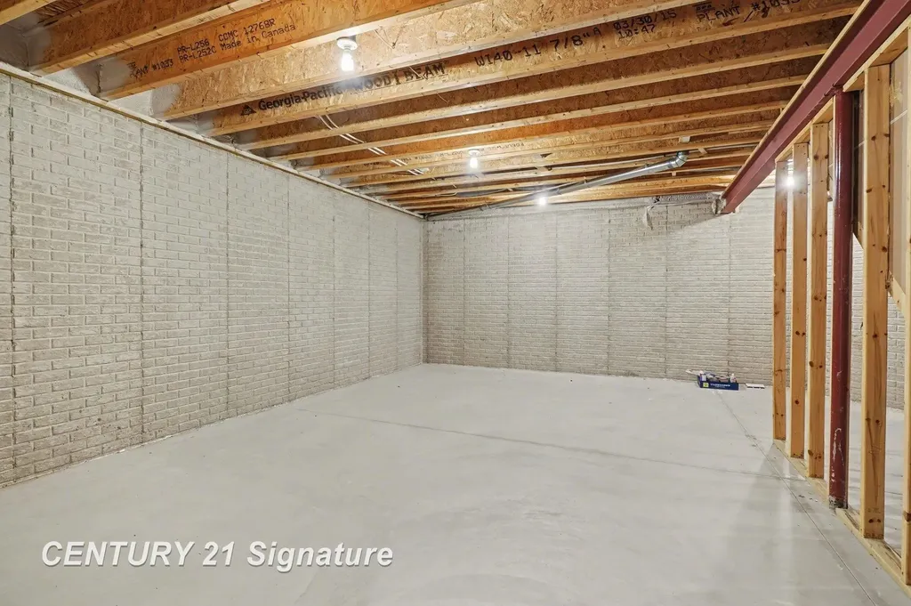 29 Tuscany Circle Saginaw Charter Township MI 48603
