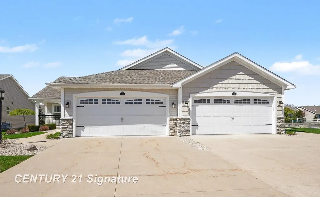 29 Tuscany Circle Saginaw Charter Township MI 48603
