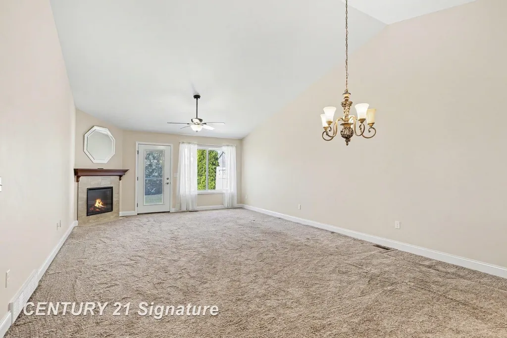 29 Tuscany Circle Saginaw Charter Township MI 48603