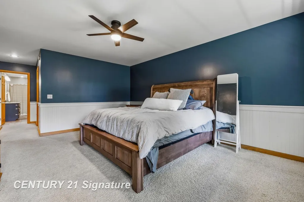 8201 Moll Lane Tittabawassee Township MI 48623