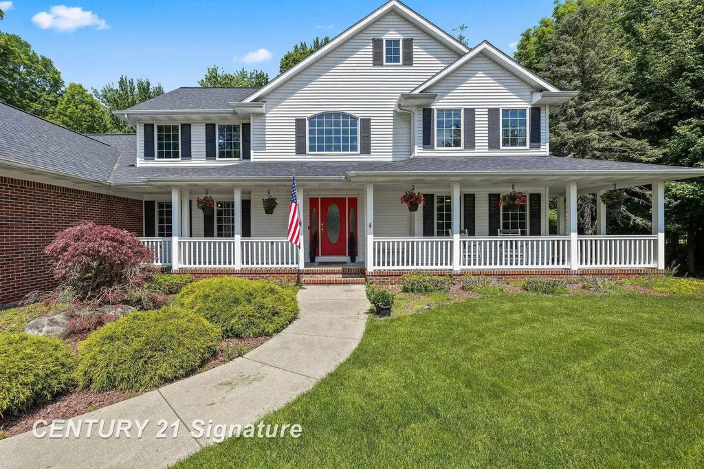 8201 Moll Lane Tittabawassee Township MI 48623