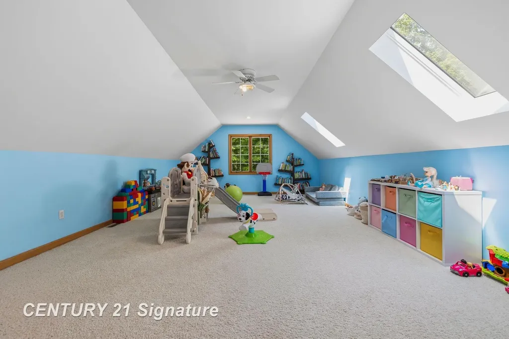 8201 Moll Lane Tittabawassee Township MI 48623
