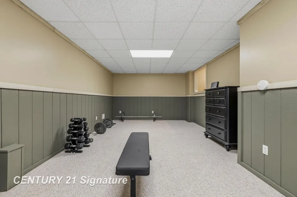 8201 Moll Lane Tittabawassee Township MI 48623