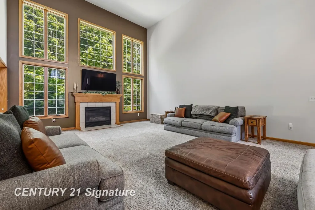 8201 Moll Lane Tittabawassee Township MI 48623