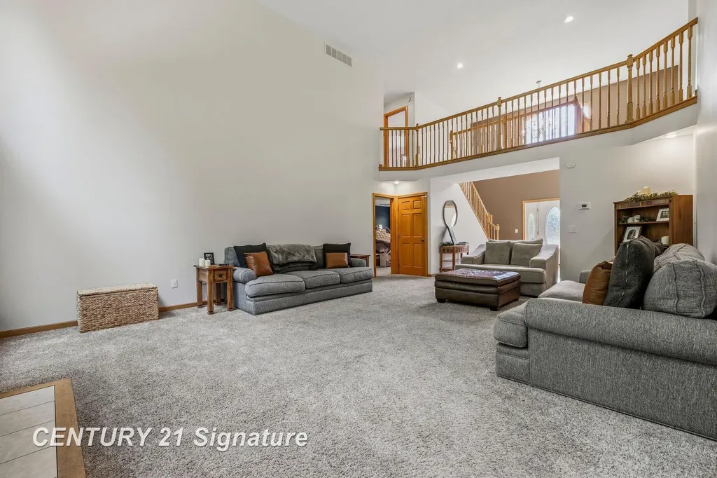 8201 Moll Lane Tittabawassee Township MI 48623