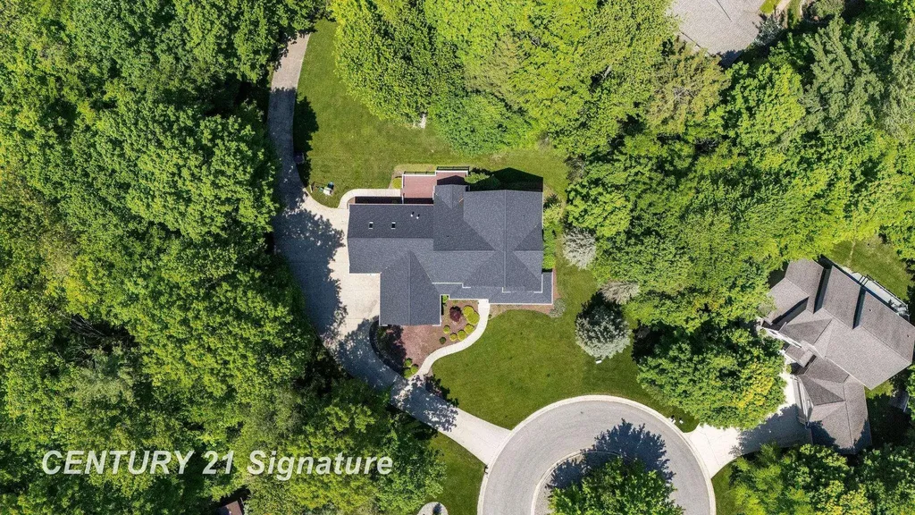 8201 Moll Lane Tittabawassee Township MI 48623