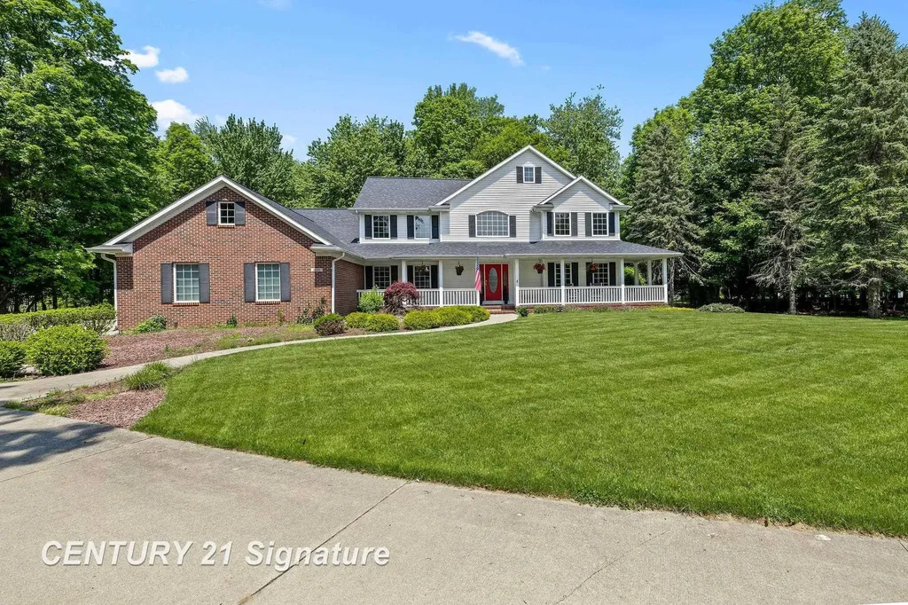 8201 Moll Lane Tittabawassee Township MI 48623