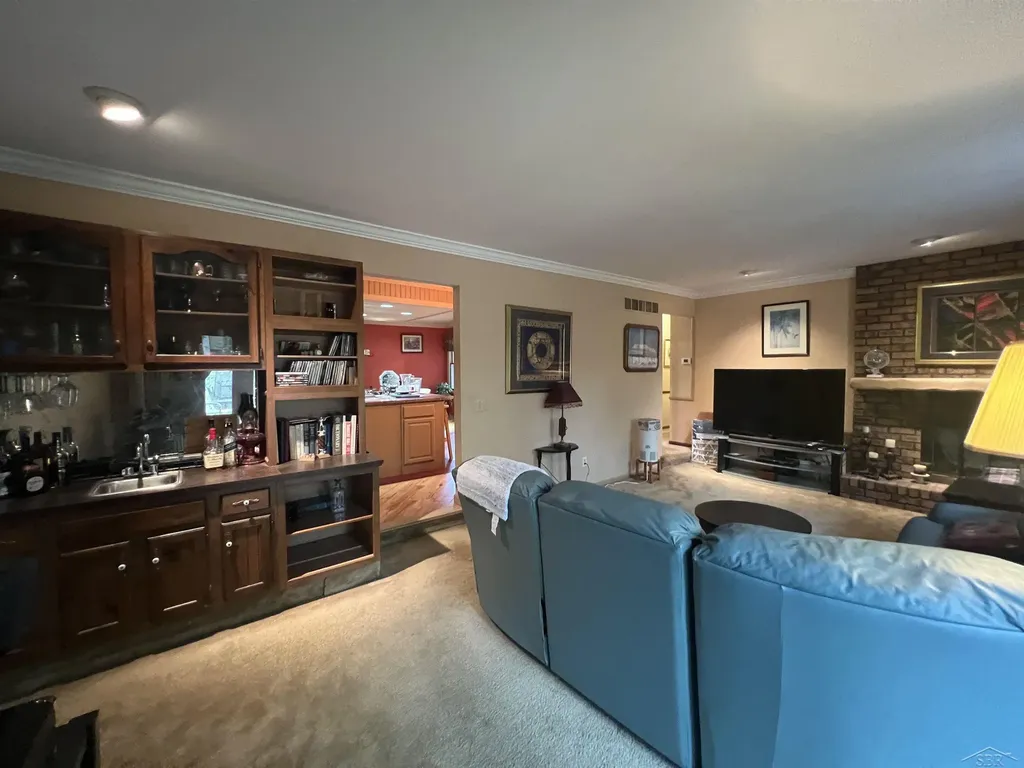 4197 Scarlet Oak Drive Saginaw Charter Township MI 48603
