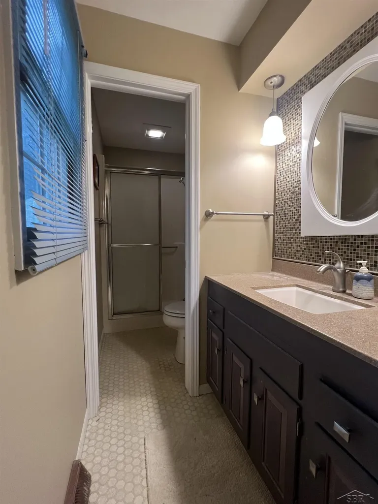 4197 Scarlet Oak Drive Saginaw Charter Township MI 48603