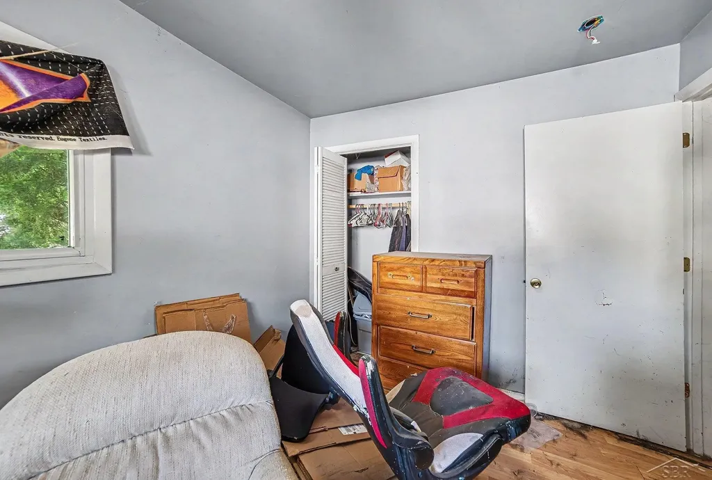 1200 Love Street Midland City MI 48642