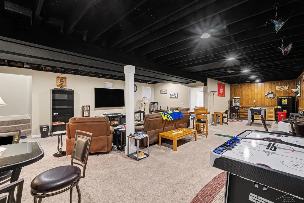 2700 Reed Road Mayfield Township MI 48446