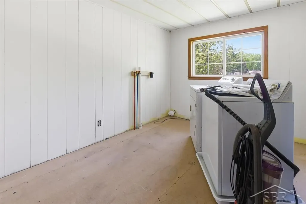 1777 W Pine River Road Porter Township MI 48615