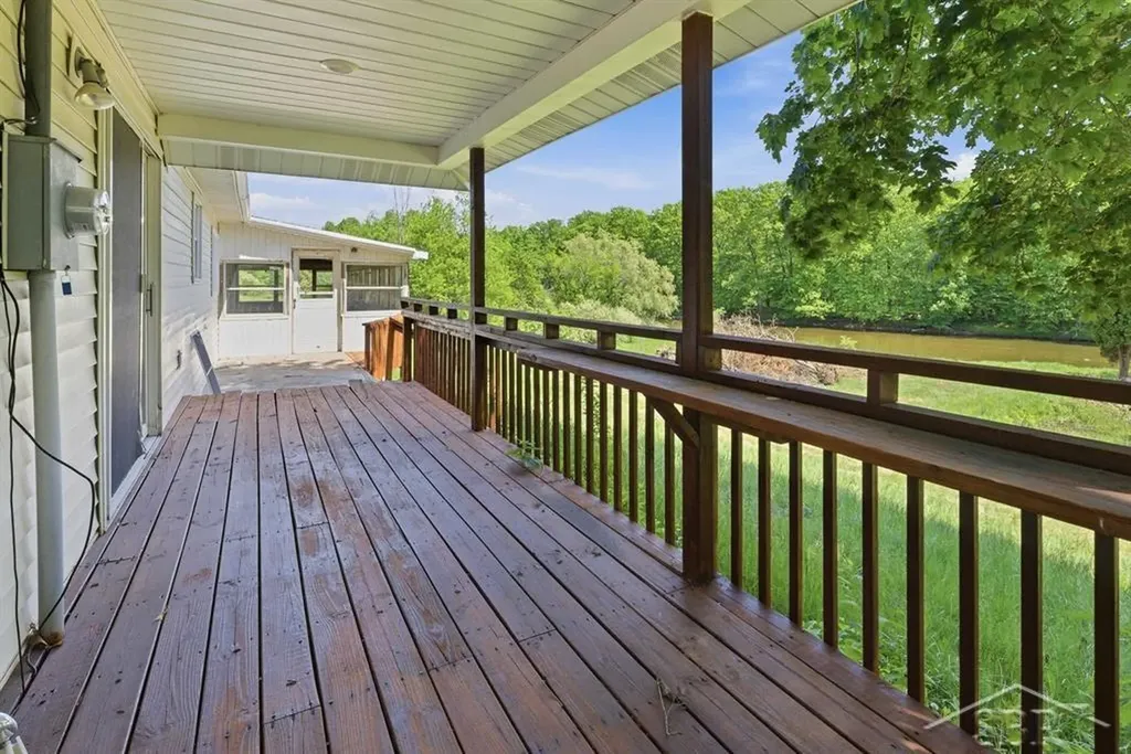 1777 W Pine River Road Porter Township MI 48615
