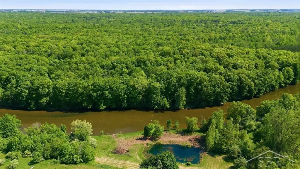 1777 W Pine River Road Porter Township MI 48615