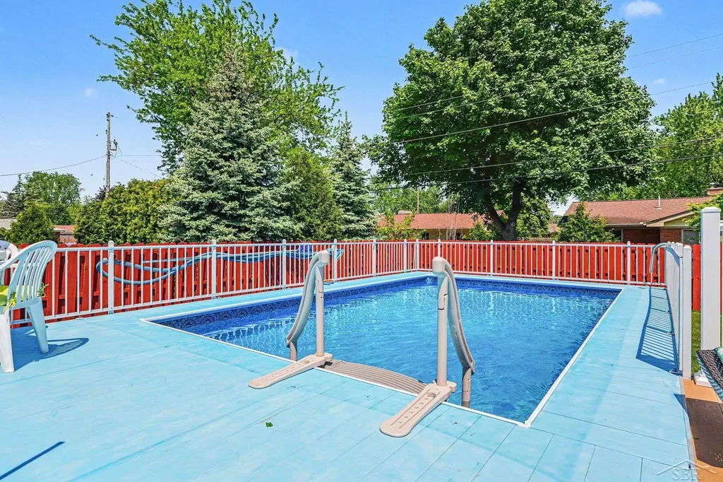 4400 Beckett Place Saginaw Charter Township MI 48603