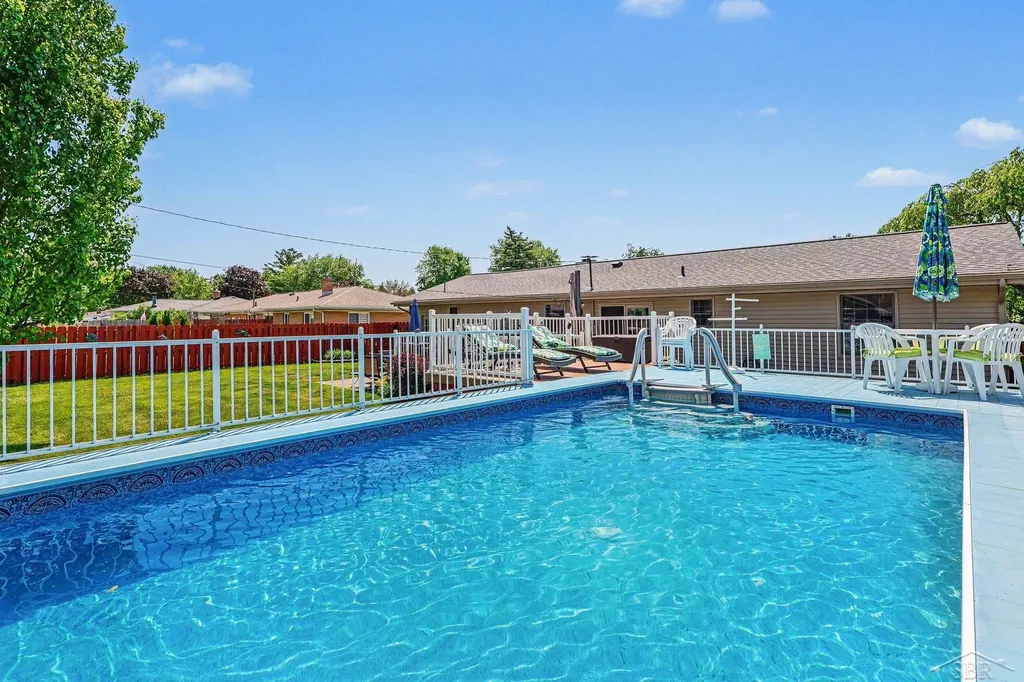 4400 Beckett Place Saginaw Charter Township MI 48603
