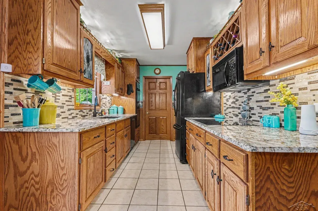 4400 Beckett Place Saginaw Charter Township MI 48603