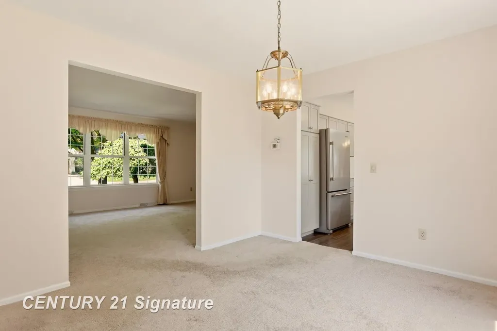 430 Cranbrook Drive Saginaw Charter Township MI 48638