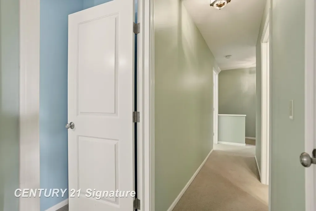 430 Cranbrook Drive Saginaw Charter Township MI 48638