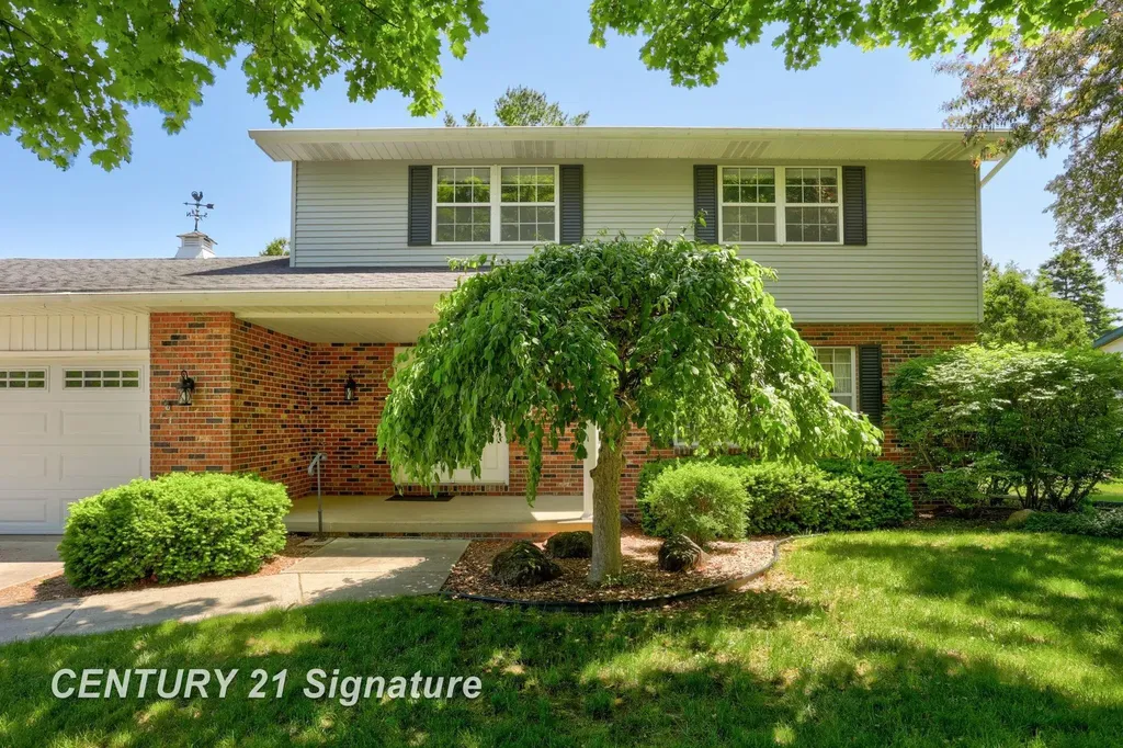 430 Cranbrook Drive Saginaw Charter Township MI 48638