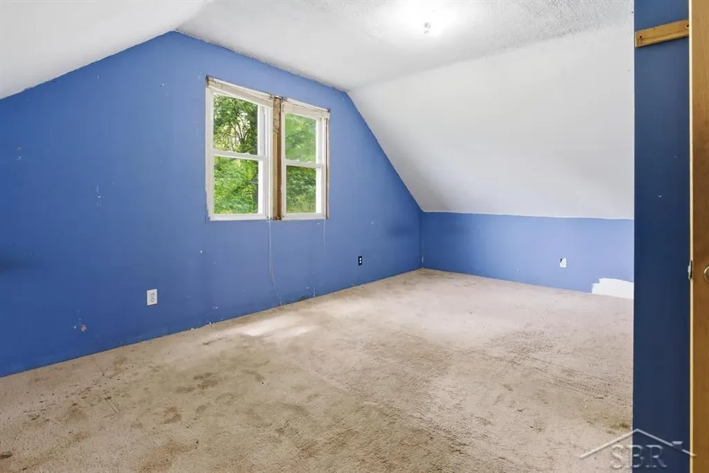 412 W Almeda Beach Road Garfield Township MI 48650